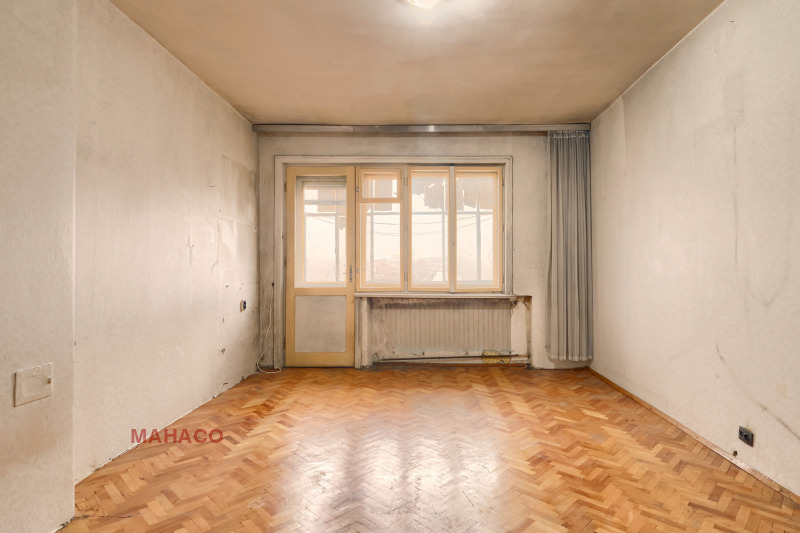 Продава 4-СТАЕН, гр. София, Център, снимка 9 - Апартаменти - 52616349