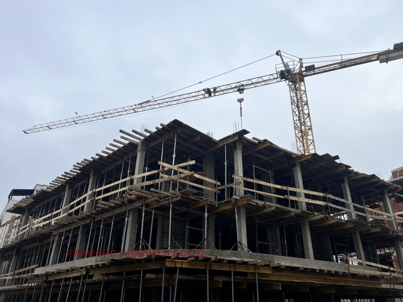 Продава 3-СТАЕН, гр. София, Кръстова вада, снимка 2 - Апартаменти - 53197045