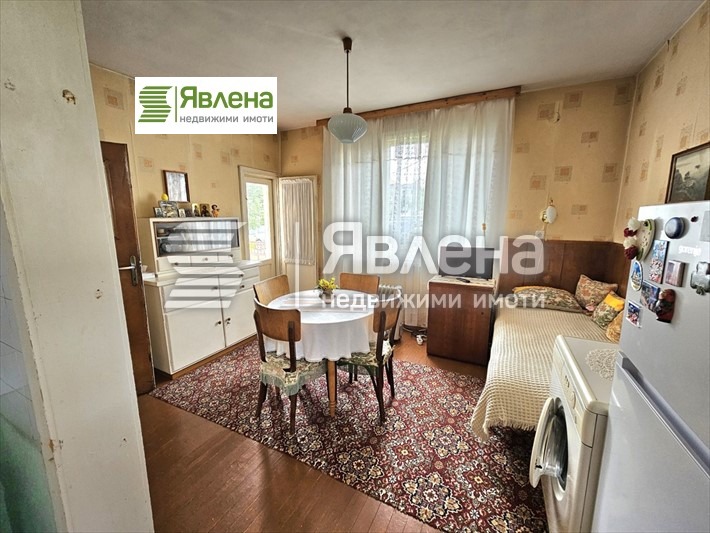 Te koop  Huis Pernik , Klepalo , 142 m² | 75790655 - afbeelding [8]