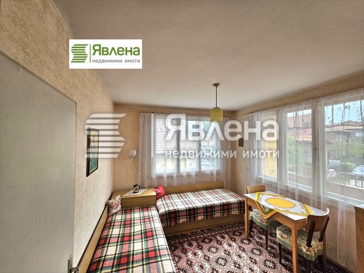 Te koop  Huis Pernik , Klepalo , 142 m² | 75790655 - afbeelding [10]