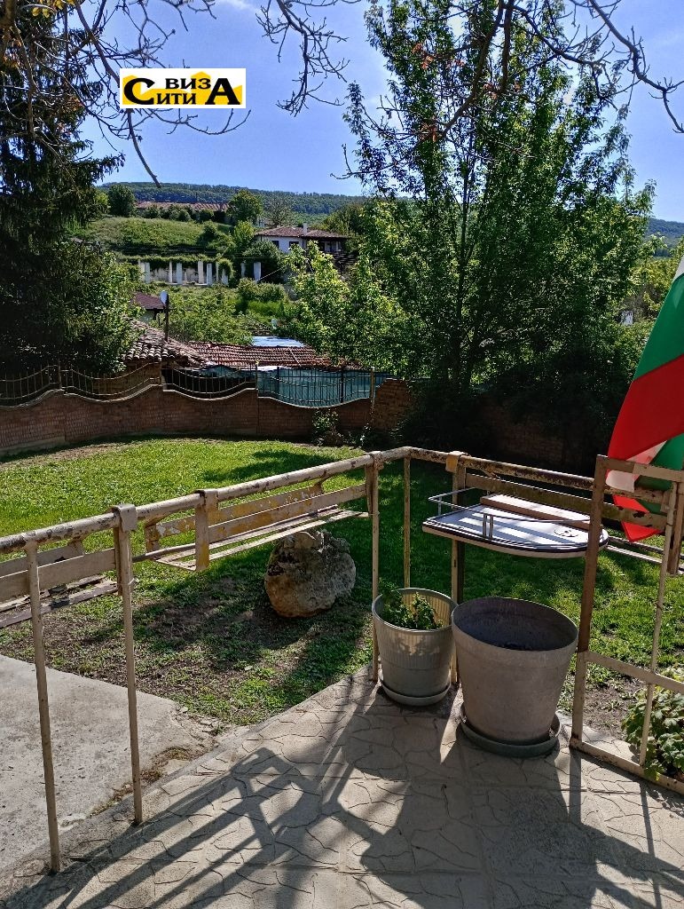 In vendita  Casa regione Varna , Dolishte , 405 mq | 51738742