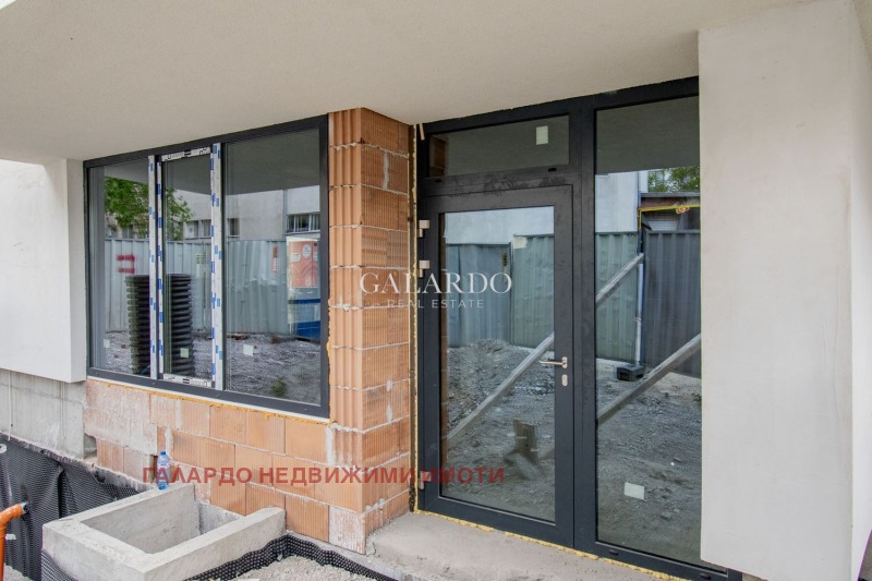 Προς πώληση  Κατάστημα Σοφηια , Βακστον , 111 τ.μ | 34050234
