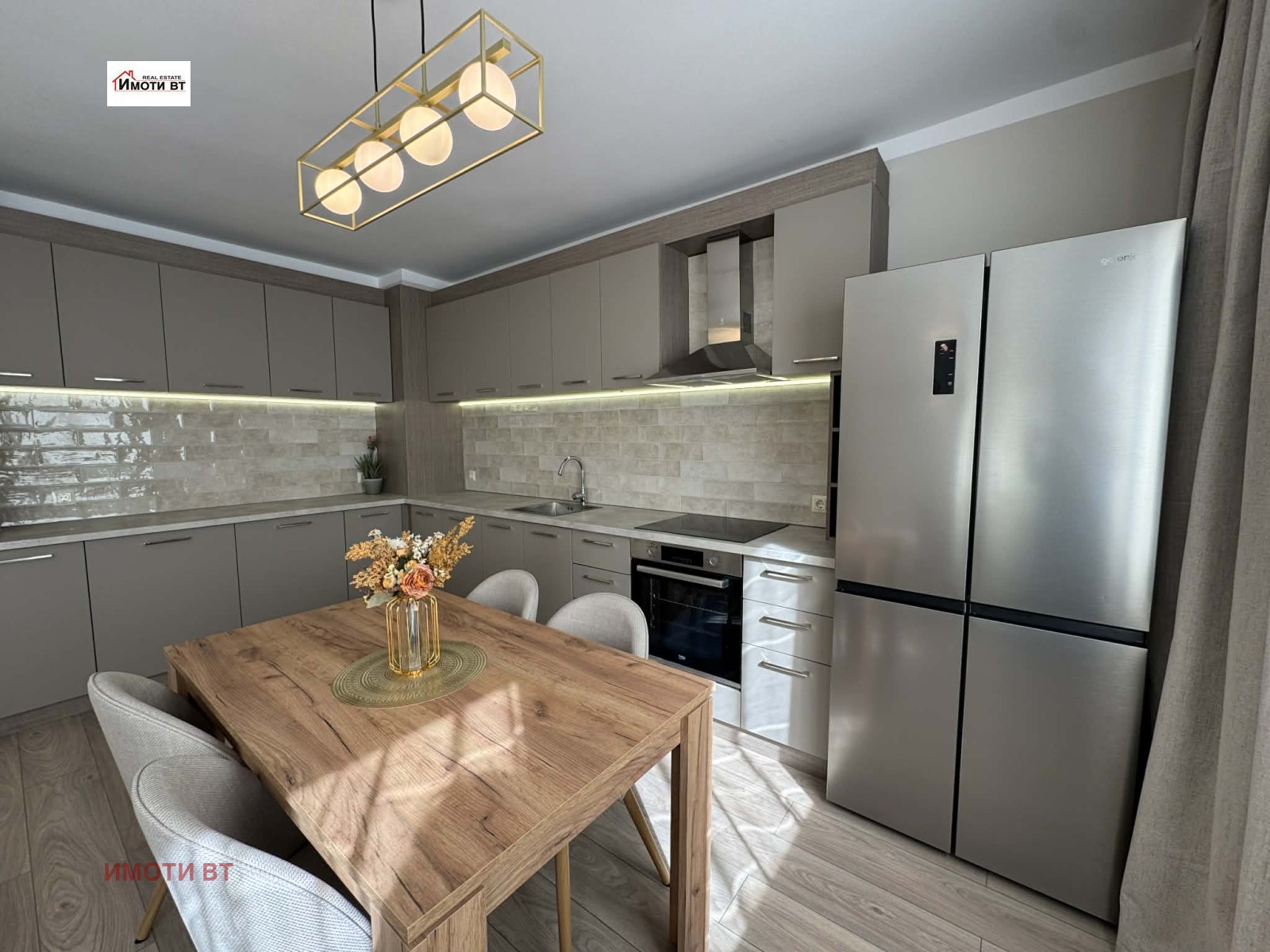 Продава 2-СТАЕН, гр. Велико Търново, Колю Фичето, снимка 3 - Апартаменти - 53783677