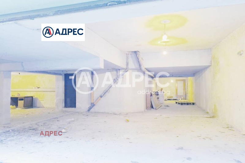 Продава ГАРАЖ в град Варна, Център - 32 кв.м / 55 000 € » 107 570.65 лв., АДРЕС