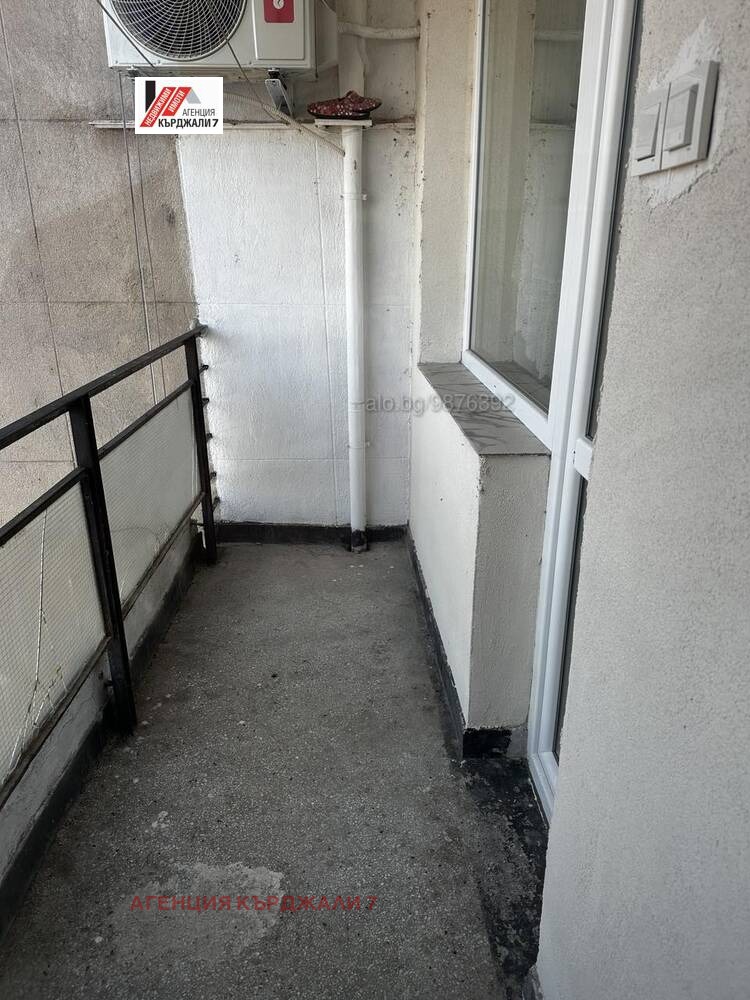 Продава 2-СТАЕН, гр. Кърджали, Веселчане, снимка 6 - Апартаменти - 54603527