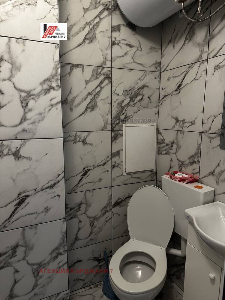 Продава 2-СТАЕН, гр. Кърджали, Веселчане, снимка 10 - Апартаменти - 54603527