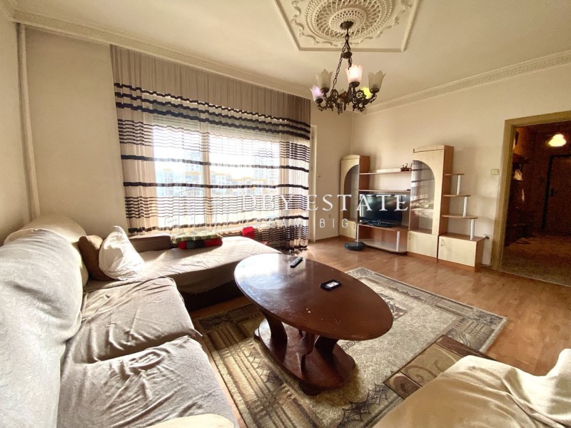 À venda  2 quartos Plovdiv , Trakiia , 92 m² | 98082127