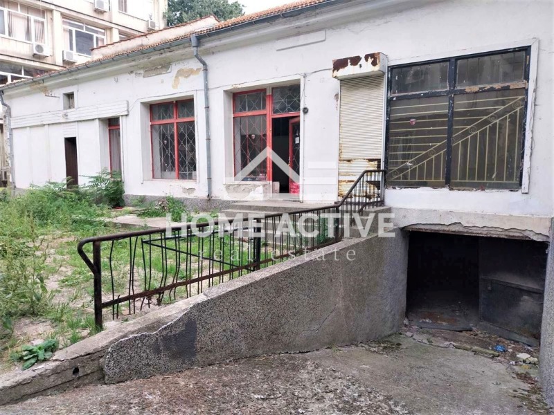 For Sale  Shop Burgas , Vazrazhdane , 590 sq.m | 35784175 - image [2]