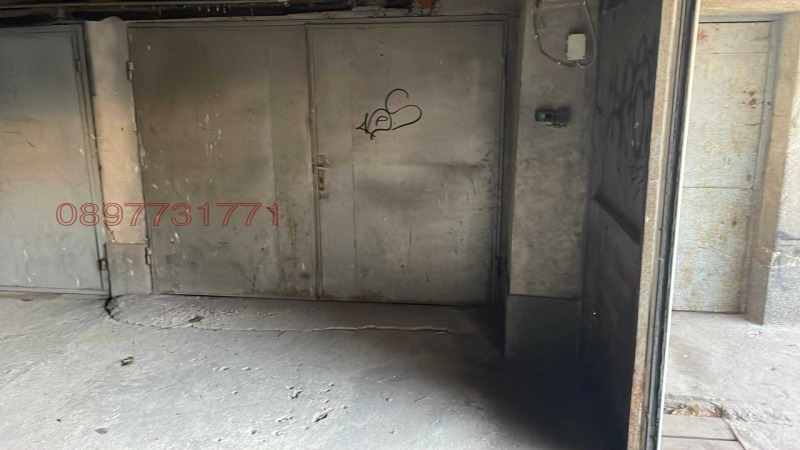 Продава ГАРАЖ, ПАРКОМЯСТО, гр. Пловдив, Тракия, снимка 3 - Гаражи и паркоместа - 53006090