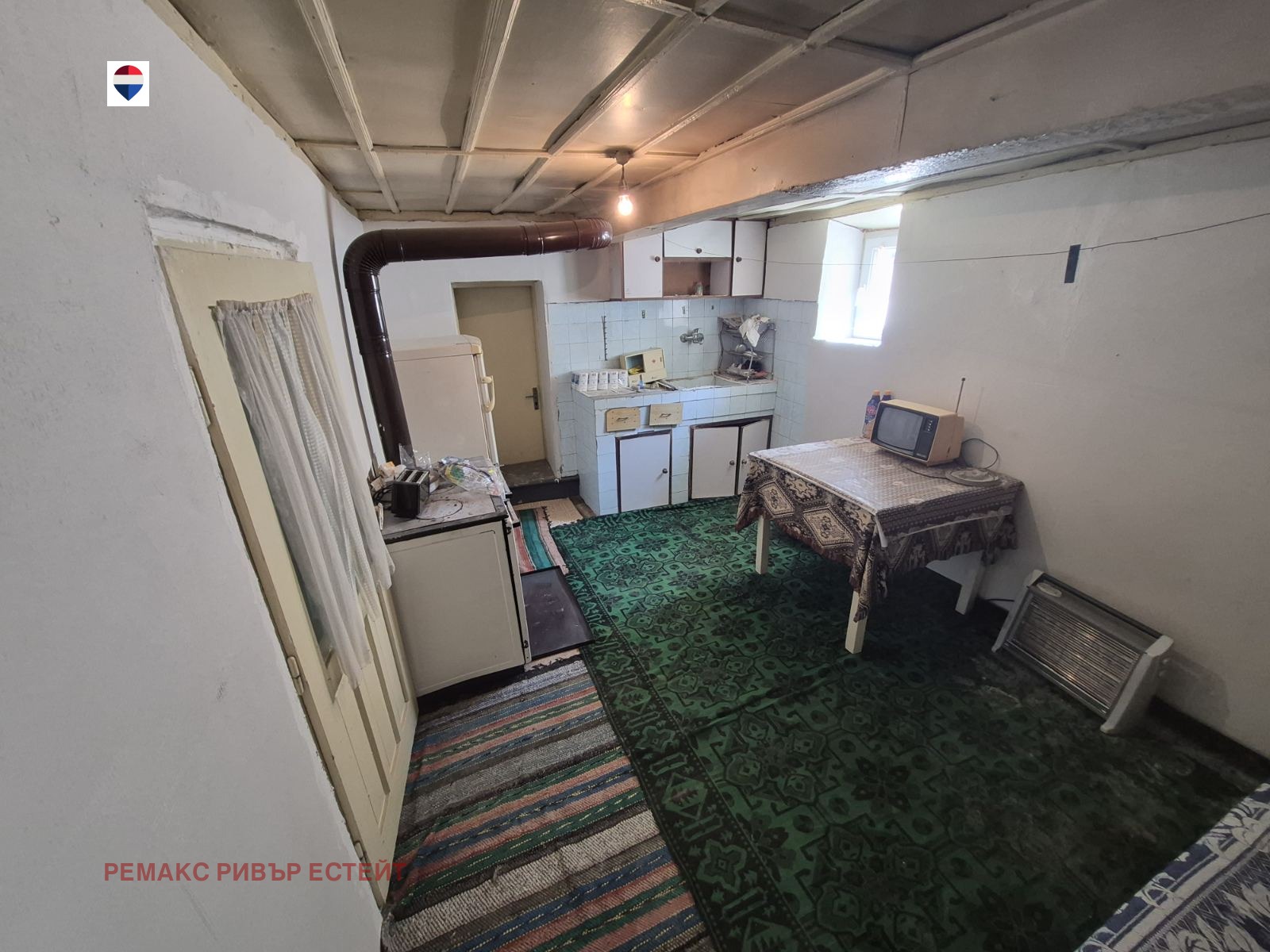 Продава КЪЩА, с. Юпер, област Разград, снимка 14 - Къщи - 54820687
