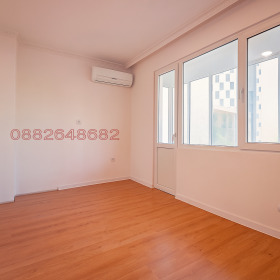 1 quarto Tchaika, Varna