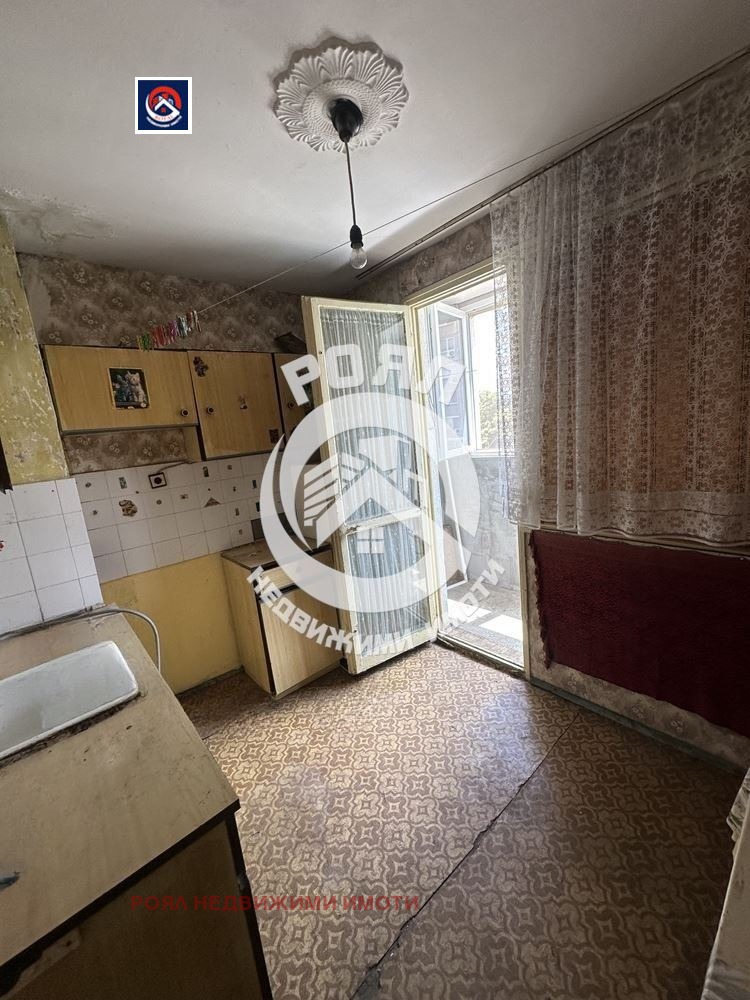 Продава 2-СТАЕН, гр. Пловдив, Изгрев, снимка 5 - Апартаменти - 56077115