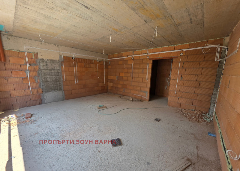 Προς πώληση  2 υπνοδωμάτια Βαρνα , Λεβσκη 1 , 102 τ.μ | 73274248 - εικόνα [2]