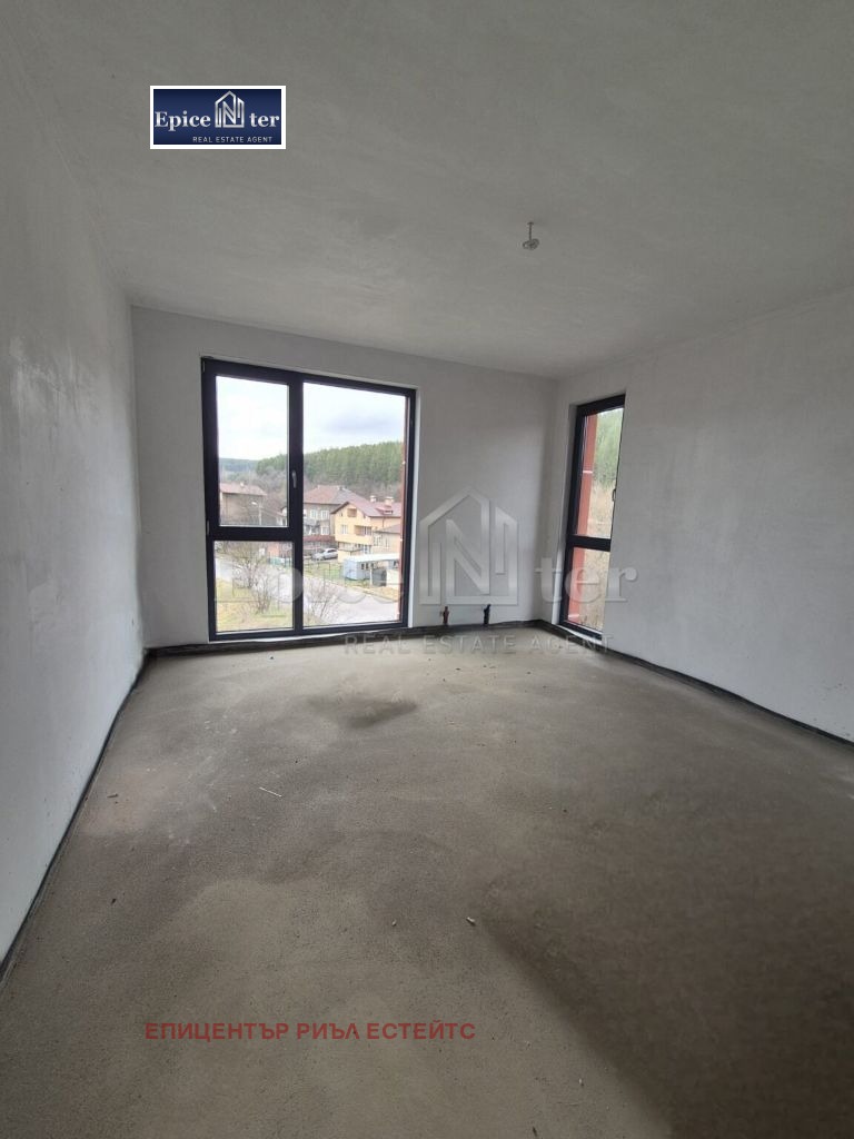 Продава 3-СТАЕН, гр. Перник, Мошино, снимка 4 - Апартаменти - 53587738