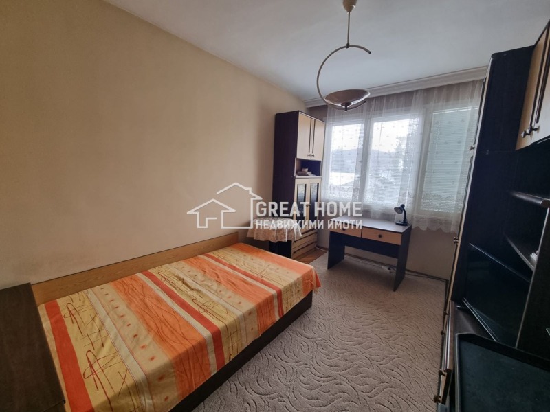 Продава 4-СТАЕН, гр. Търговище, Център, снимка 5 - Апартаменти - 53173998