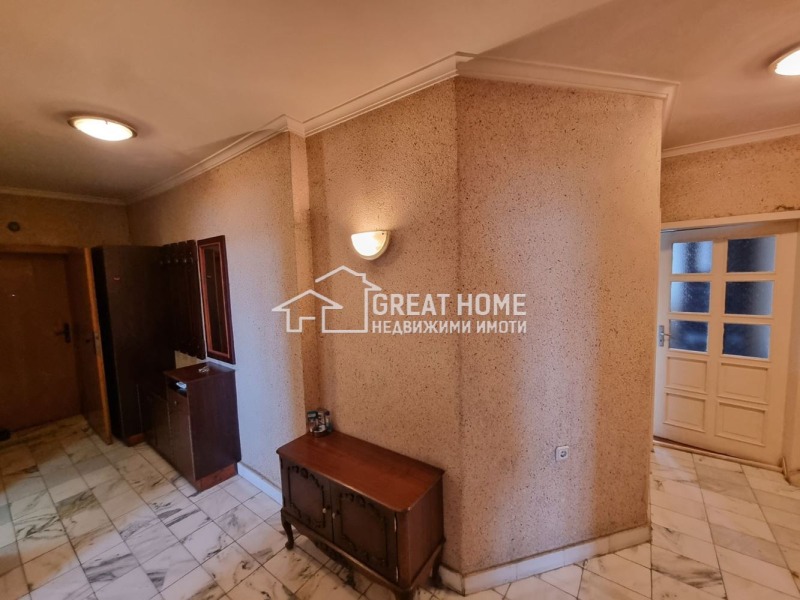 Продава 4-СТАЕН, гр. Търговище, Център, снимка 6 - Апартаменти - 53173998