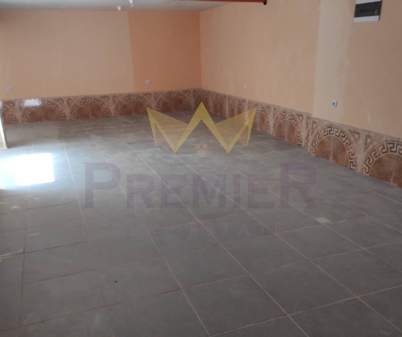In vendita  Negozio Varna , Kolhozen pazar , 108 mq | 13225583 - Immagine [12]