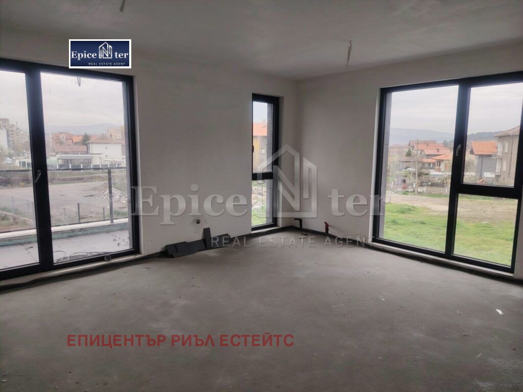 Продава 3-СТАЕН, гр. Перник, Мошино, снимка 6 - Апартаменти - 53587738