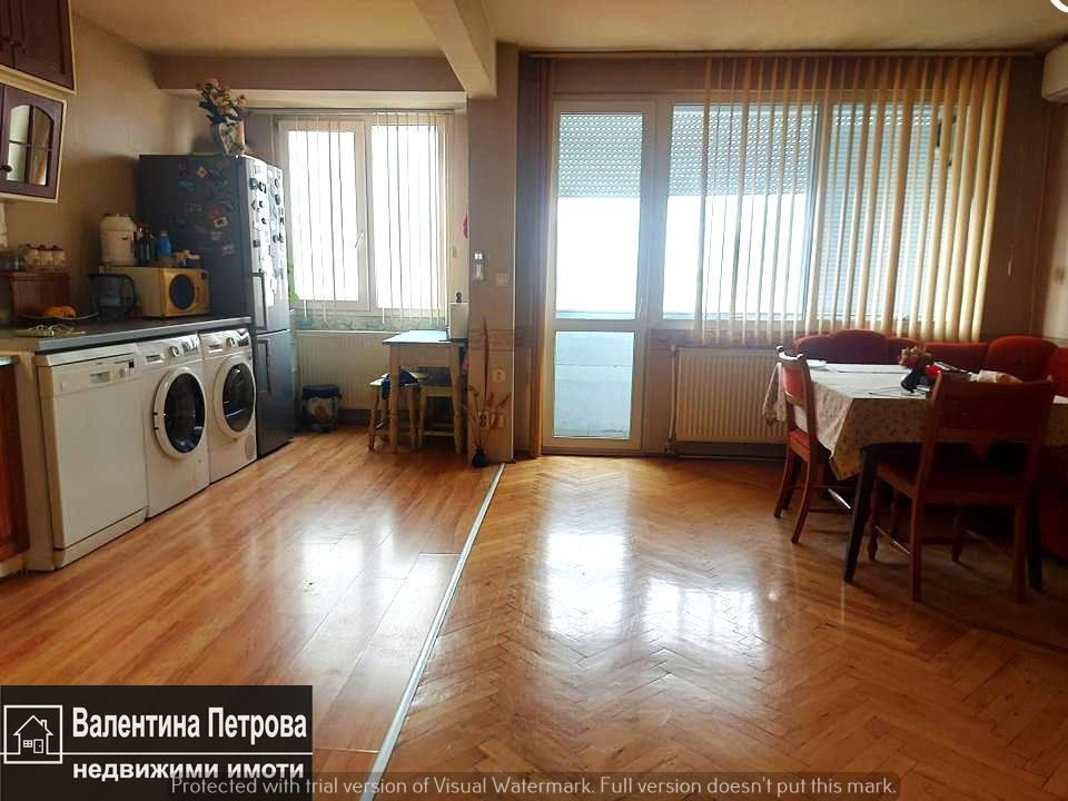 Продава 3-СТАЕН, гр. Русе, Център, снимка 2 - Апартаменти - 54605006