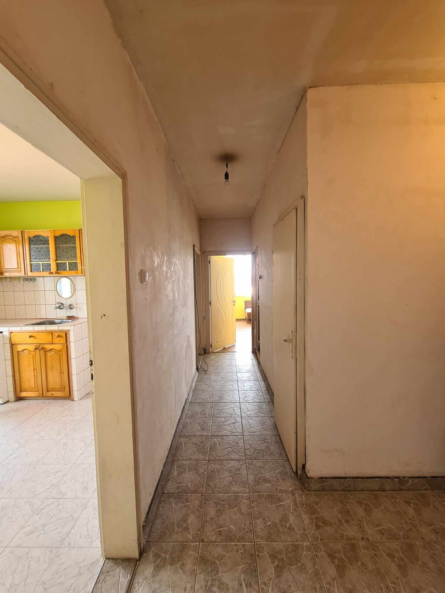 Продава 3-СТАЕН, гр. Хасково, Възраждане, снимка 3 - Апартаменти - 55391636