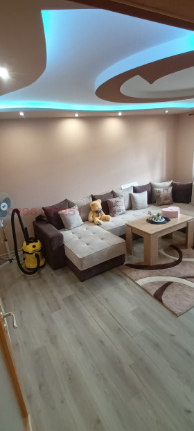 ������� 3-����� | Imot.bg � ����� ������ 12