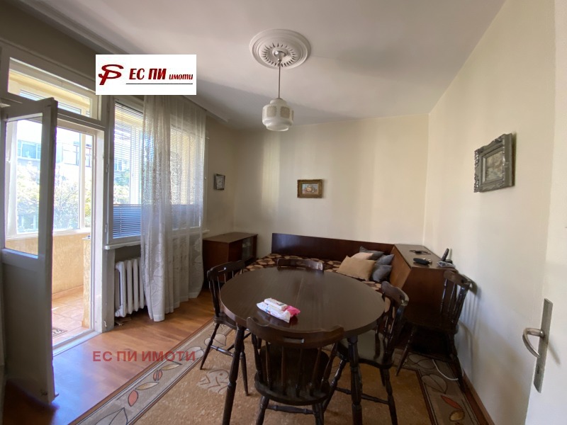 For Sale  2 bedroom Ruse , Vazrazhdane , 94 sq.m | 66507091 - image [2]