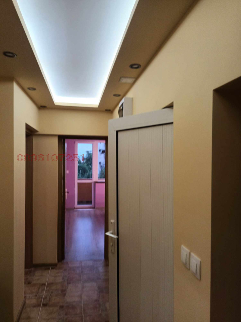 Продава 3-СТАЕН, гр. Бобов дол, област Кюстендил, снимка 16 - Апартаменти - 52785093