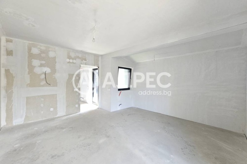 Продава КЪЩА, гр. София, м-т Камбаните, снимка 11 - Къщи - 53428944