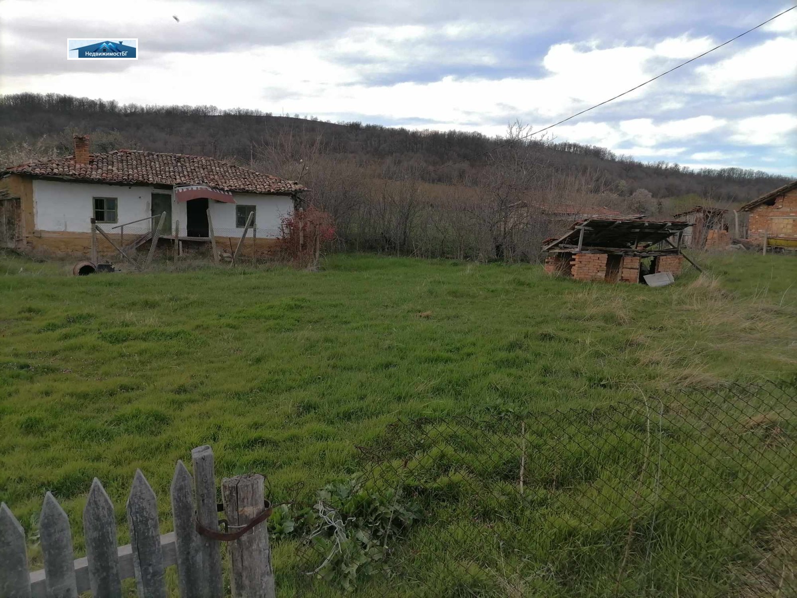 Продава КЪЩА, с. Бърдарево, област Варна, снимка 2 - Къщи - 44972345