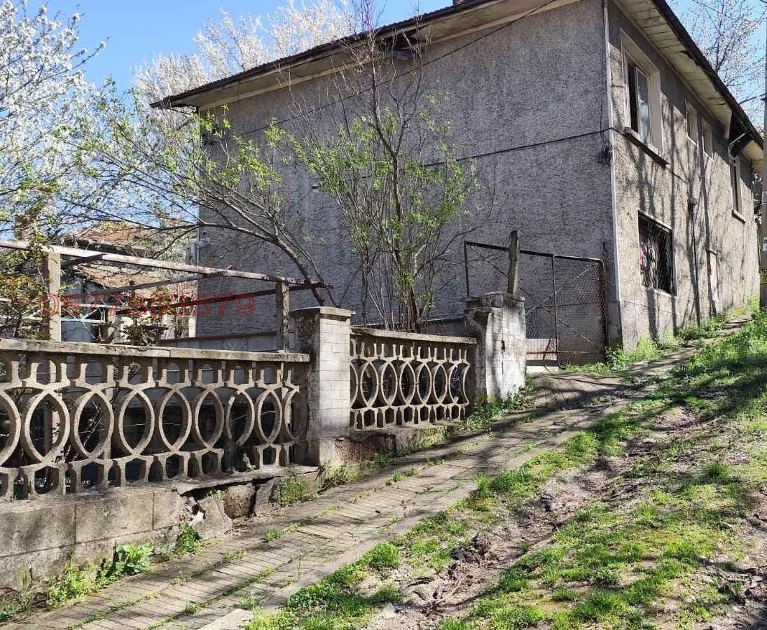 Продава КЪЩА, гр. Горна Оряховица, област Велико Търново