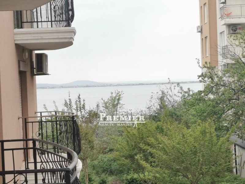 Продава 3-СТАЕН в област Бургас, с. Равда - 83 кв.м / 124 000 € » 242 522.92 лв., ПРЕМИЕР