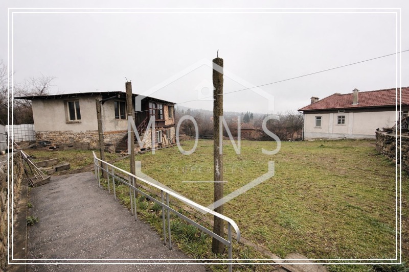 Продава ПАРЦЕЛ в област Габрово, с. Ловнидол - 1770 кв.м / 24 800 € » 48 504.58 лв., МОНС ПРОПЪРТИС