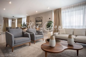 2 slaapkamers k.k. Slantsjev den, Varna