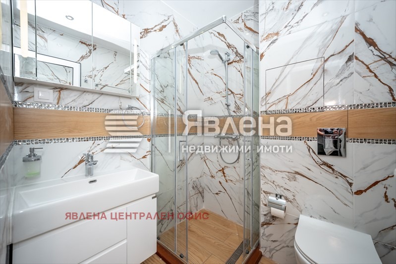 Продава 2-СТАЕН, гр. София, Център, снимка 11 - Апартаменти - 56538376