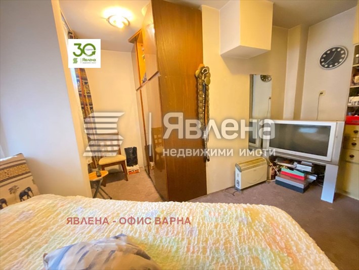 Продава 4-СТАЕН, гр. Варна, Център, снимка 8 - Aпартаменти - 48524992