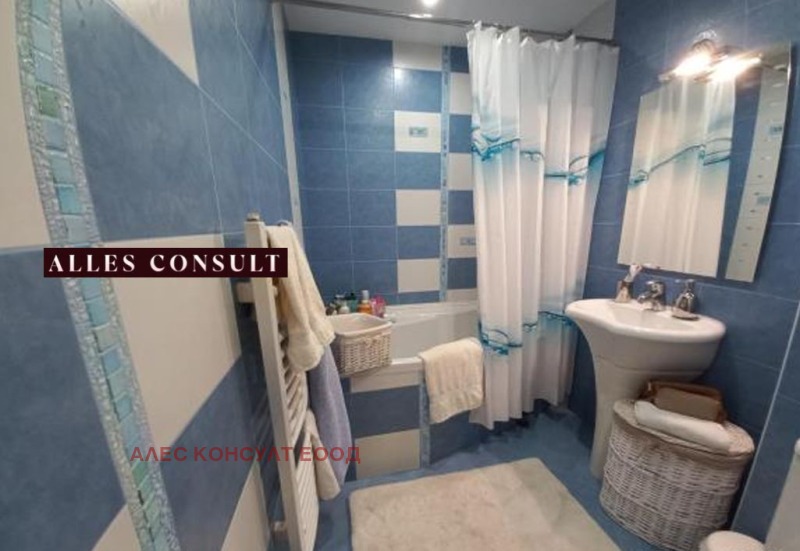 In vendita  3 camere da letto Sofia , Vitosha , 112 mq | 57999175