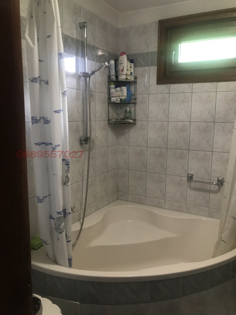 Продава КЪЩА, гр. Котел, област Сливен, снимка 13 - Къщи - 53244262