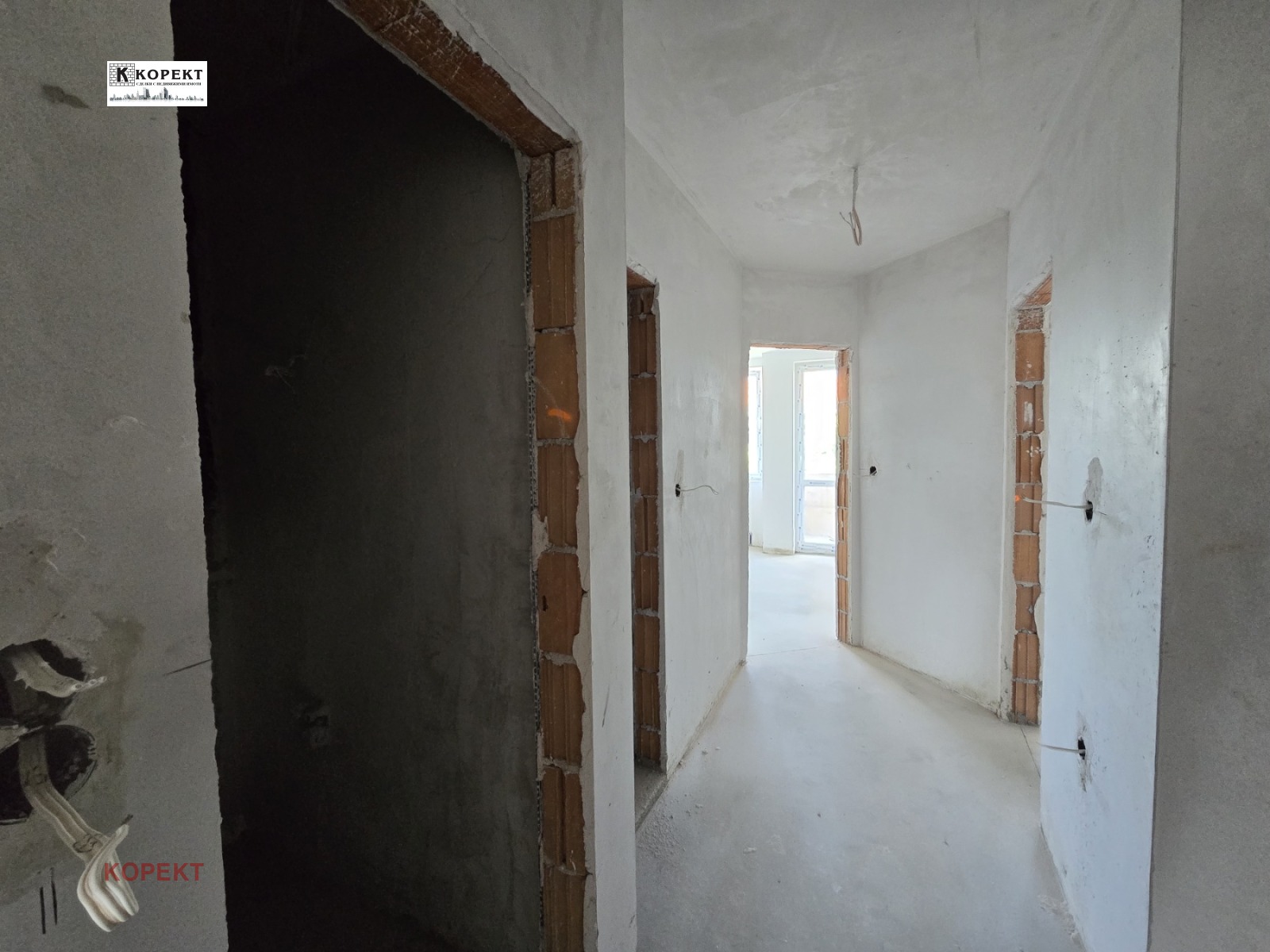 Продава 3-СТАЕН, гр. Плевен, 9-ти квартал, снимка 2 - Апартаменти - 55539034