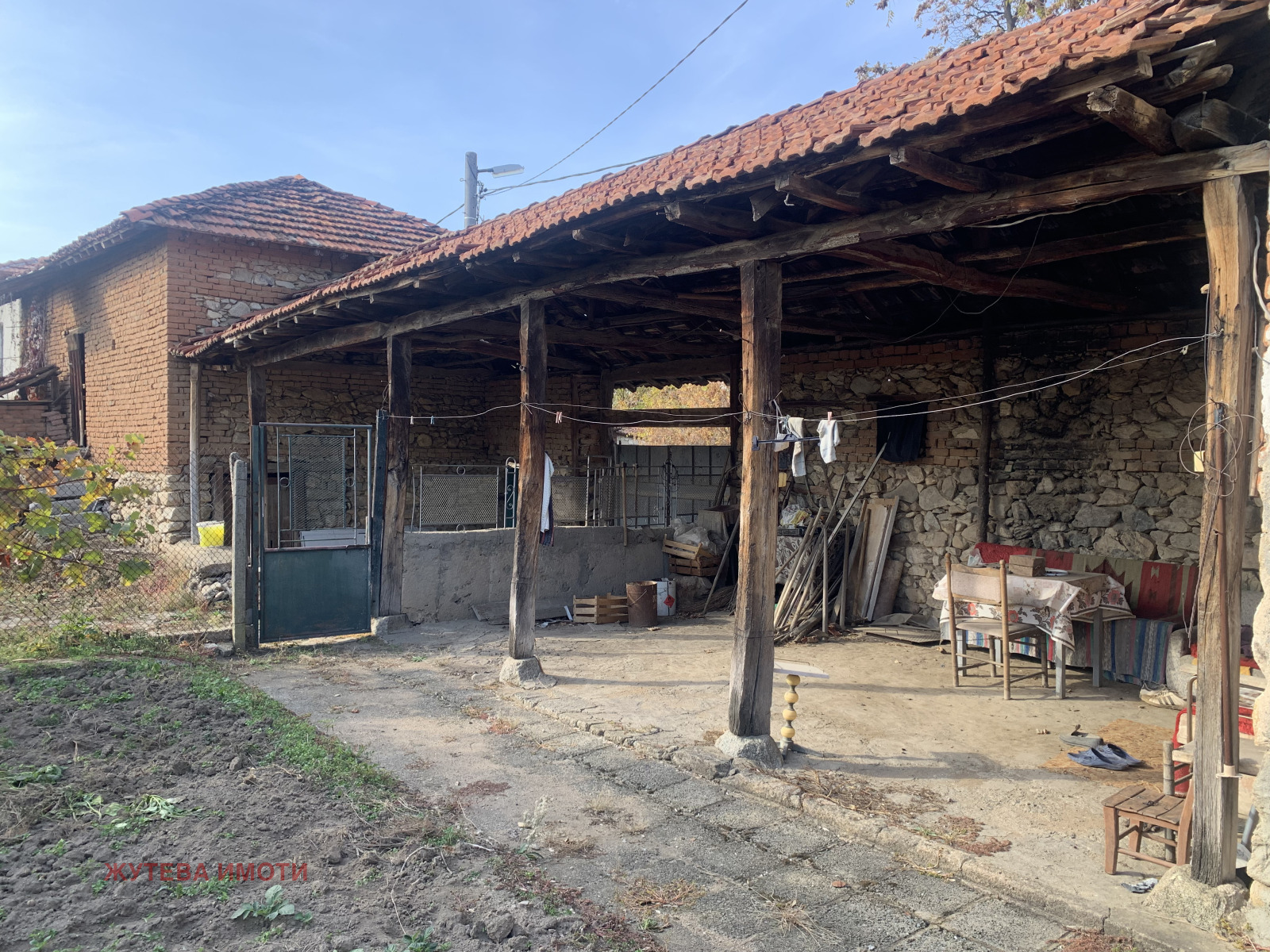 Продава КЪЩА, с. Домлян, област Пловдив, снимка 3 - Къщи - 56129790