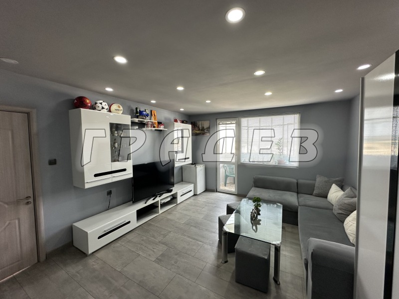 Продава  3-стаен град Русе , Дружба 3 , 88 кв.м | 67358762