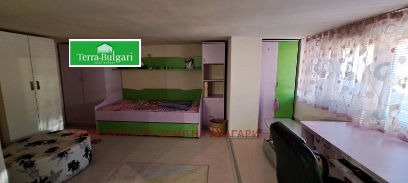 Eladó  Bérlakás Pernik , Centar , 101 négyzetméter | 53112938 - kép [11]