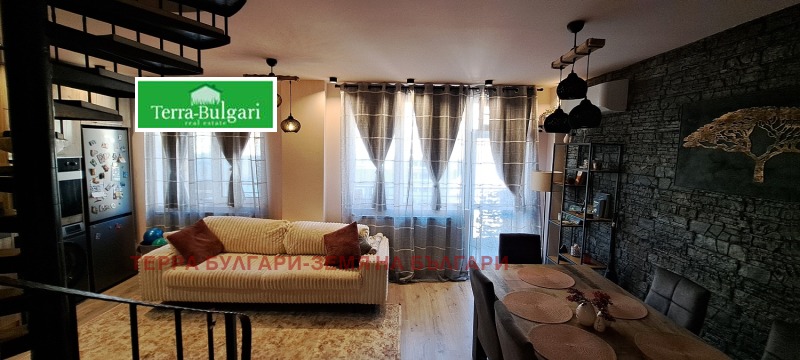 Eladó  Bérlakás Pernik , Centar , 101 négyzetméter | 53112938 - kép [2]