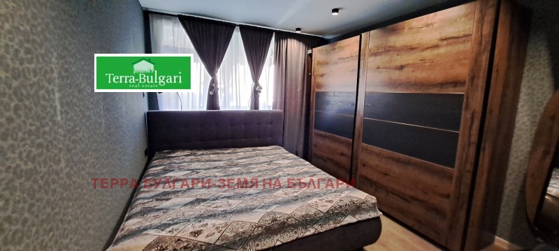 Eladó  Bérlakás Pernik , Centar , 101 négyzetméter | 53112938 - kép [9]