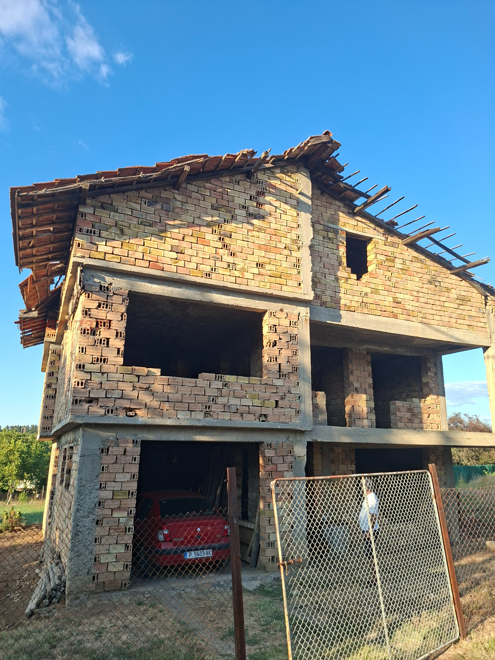Продава КЪЩА, гр. Борово, област Русе, снимка 2 - Къщи - 56170705