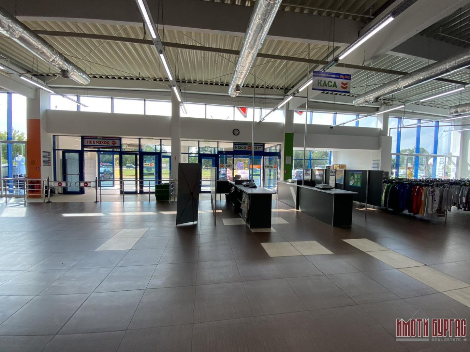 Продава ПРОМ. ПОМЕЩЕНИЕ | Imot.bg — изображение 7