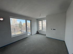 ������� 4-����� | Imot.bg � ����� ������ 8