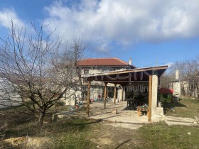 Продажба на имоти в с. Орешак, област Варна - изображение 4 