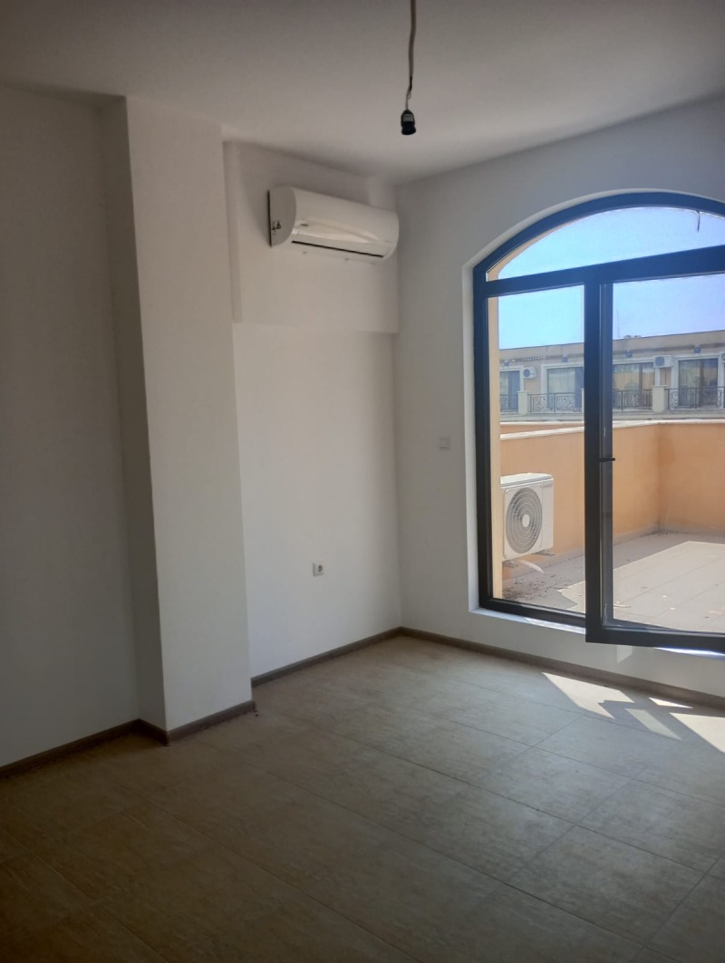 Na prodej  2 ložnice oblast Burgas , k.k. Elenite , 160 m2 | 22030037 - obraz [10]