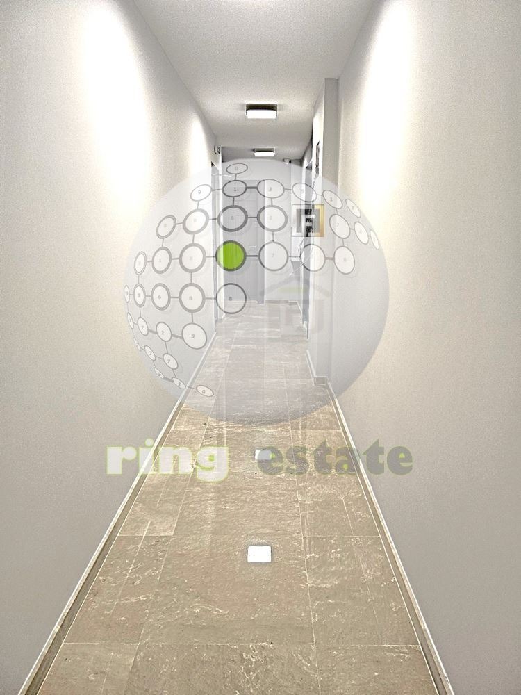Eladó  2 hálószobás Plovdiv , Centar , 98 négyzetméter | 52879800 - kép [2]