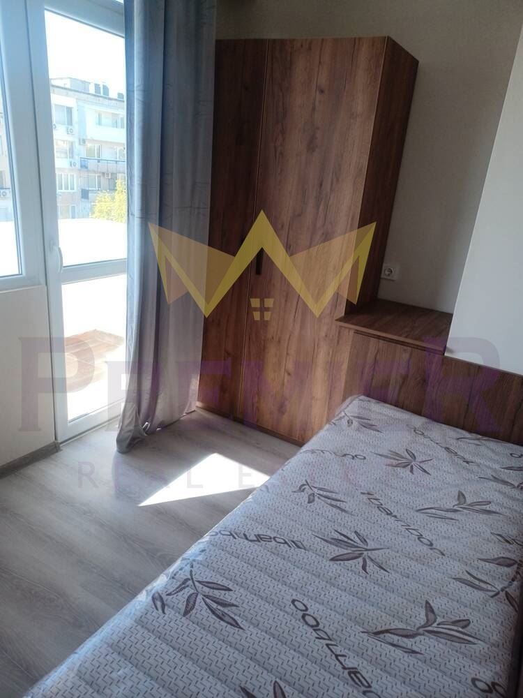 Продава 3-СТАЕН, гр. Пловдив, Въстанически, снимка 2 - Апартаменти - 54249856